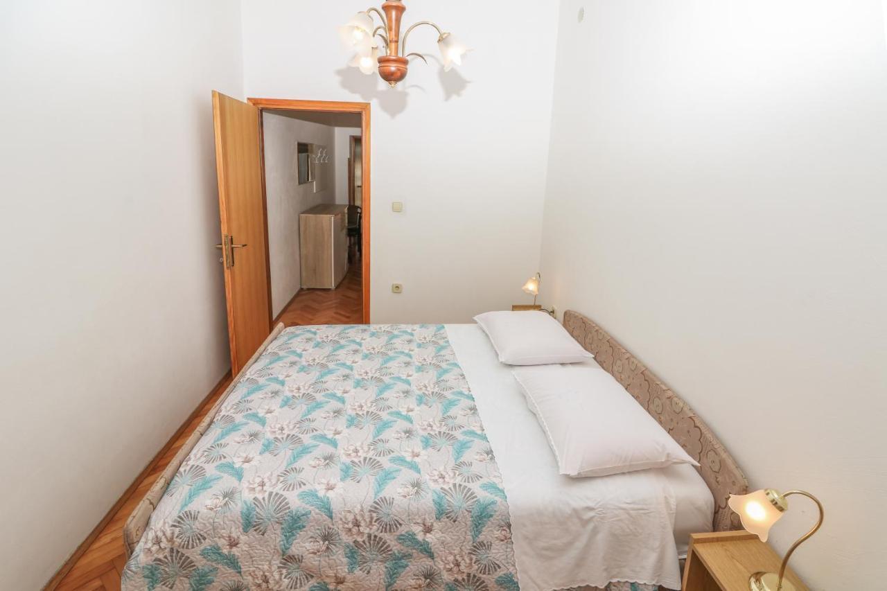 Apartment Marulic In Old Town Baška Exterior foto